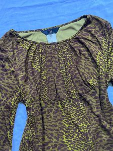 Pretty Y2K Top