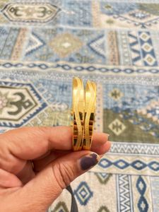 Golden Bangles (Set of 2)