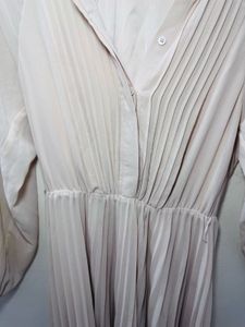 Elegant Pleated Midi Dress
