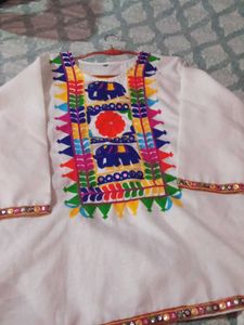Navratri Embroidered Kurta