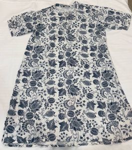 White &amp; Blue Floral Print Kurti