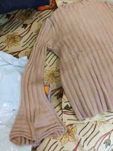 Ribbed Bell Sleeve Top