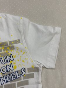 Kids Minion Graphic T-shirt