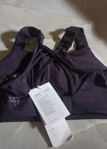 High Support Sports bra in DryMove