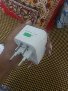 new unused travel friendly adaptor with pouch