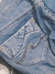 Short Jeans