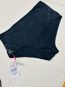 Elegant Black Lingerie Set