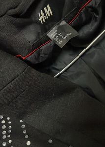 H&amp;M fitted Stylish Embellished Black Blazer