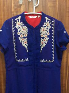 Avaasa Top And Dupatta
