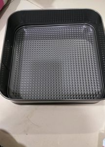 3 Cake Moulds