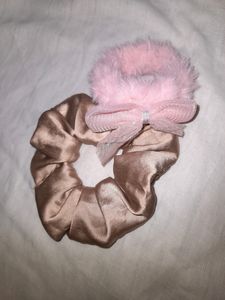 Scrunchie And Hair Tie