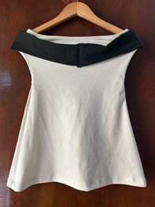 Cream &amp; Black Bow Top