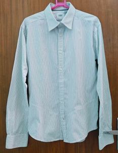 GUESS Shirt