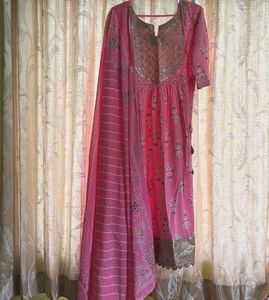 ✨[SALE] Elegant Pink Anarkali Kurta Set