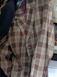 Mens Blazer Or Coat In Brown Colour
