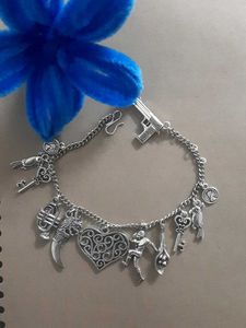 ANTIQUE CHARM BRACELET