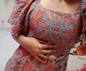 Patterned beautiful midi Dress