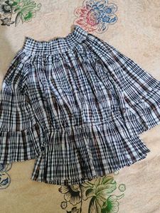 Chic Plaid Peplum Top