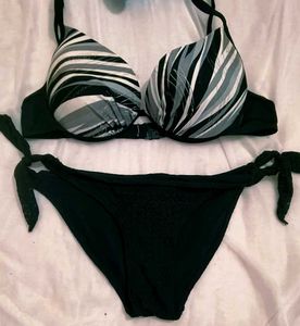 Chic Bikini Beautiful Bra With Penty