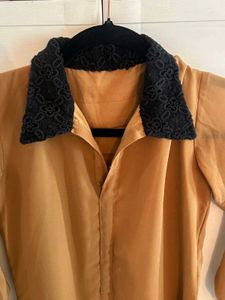 Straight Kurti With Lace Detailings Collar Neck