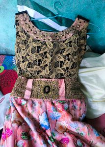 Floral Embroidered Kurta Set
