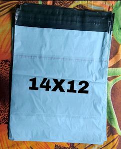 18 Shipping Bag & Lables