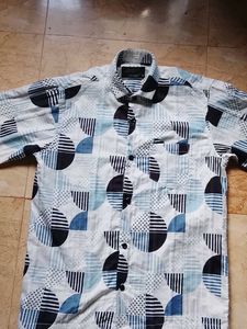 Stylish Geometric Pattern Men's Casual Shirt