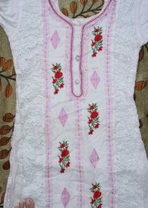 Elegant White Embroidered Kurta