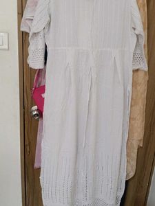 White Kurti
