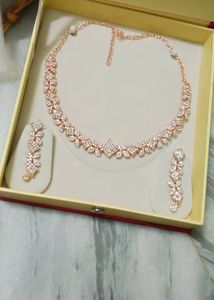 Rose gold Necklace