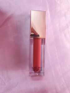 Swiss beauty Hold Me Matte Lipstick