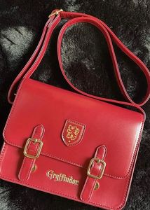 Reserved Purse Miniso Gryffindor