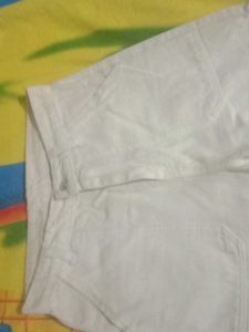 White Cargo 2