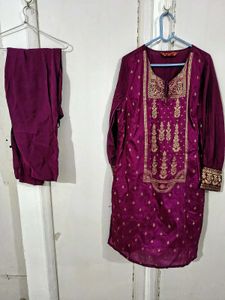 Ethnic Kurta With Trousers