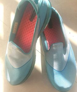 Sketchers Shoes For Women