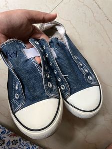 Converse Shoe