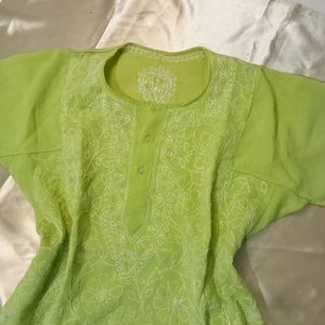Chikankari Short Kurti