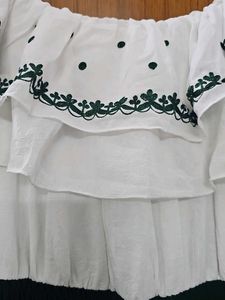 Elegant Off-Shoulder Maxi Dress