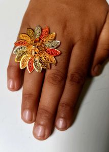 Vintage Gold Tone Floral Brooch Ring