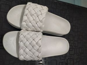 Slip-on Sandal Heels
