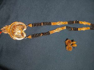 Elegant Gold Mangalsutra Set