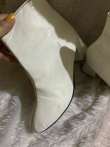 Y2k 💕White Leather patent Ankle Boots