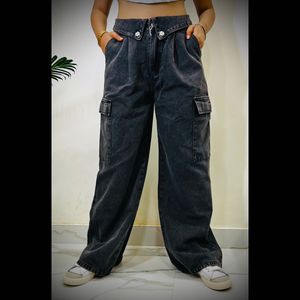Savana Viral Front Button Jeans