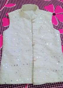 Elegant cream Kurta,Make Ur Offer Fast.