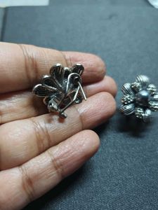 Flower Pearl Earrings
