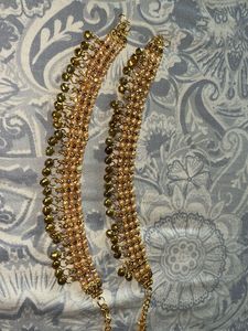 Pearl & Gold Anklets