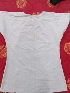 Armani Women's T-Shirt