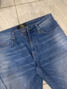 100% Original Burberry Straight Fit Denim Jeans