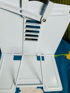 Adjustable Book Stand