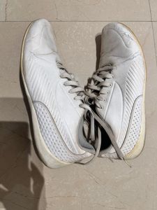 Puma White Everyday Sneakers - Used